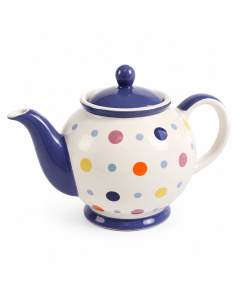 Keramische theepot Biba van 1000 ml in crèmekleur met donkerblauwe deksel, tuit en accenten, versierd met kleurrijke stippen tegen een lichte achtergrond.